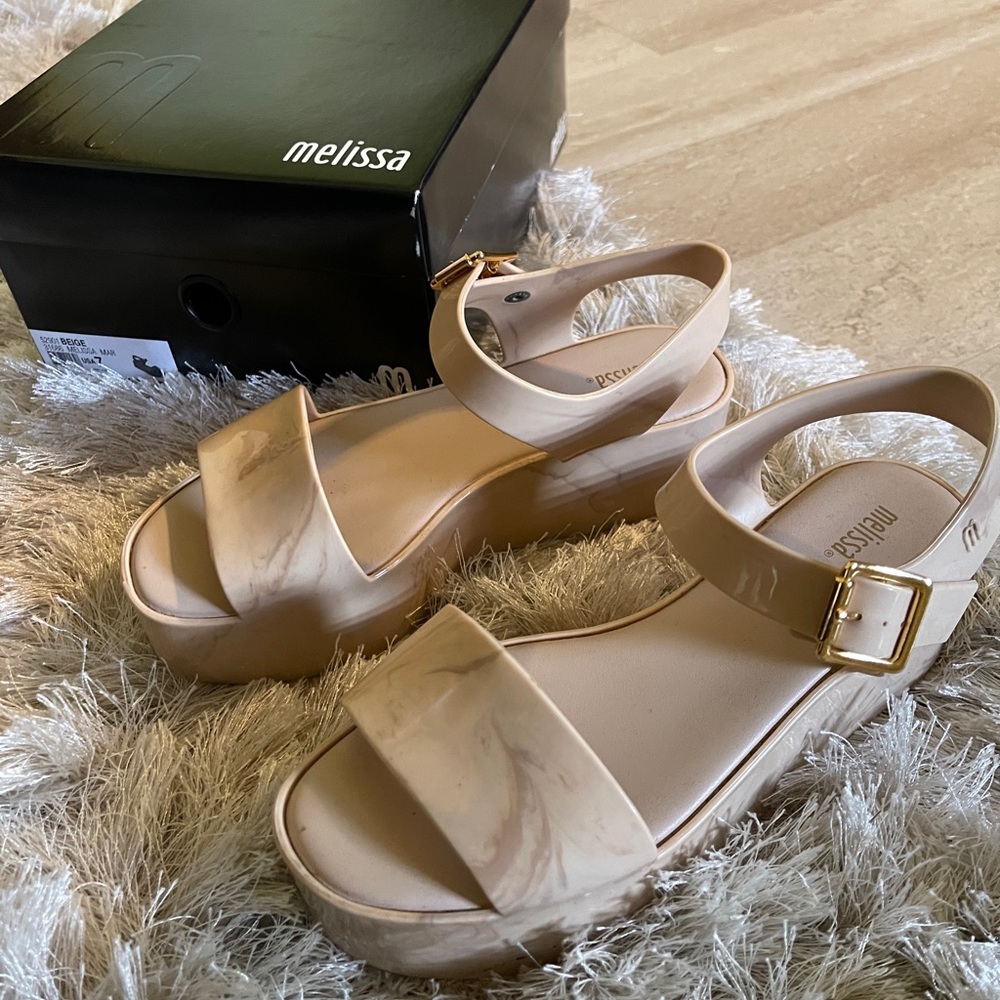 Melissa Beige Sandals Barely Used Size 7